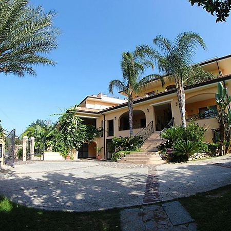 פרגליה Hotel Cannamele Resort מראה חיצוני תמונה