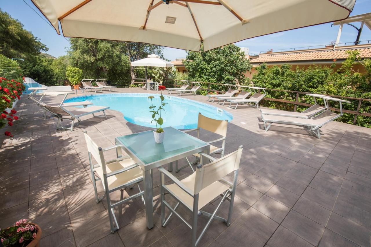 פרגליה Hotel Cannamele Resort מראה חיצוני תמונה